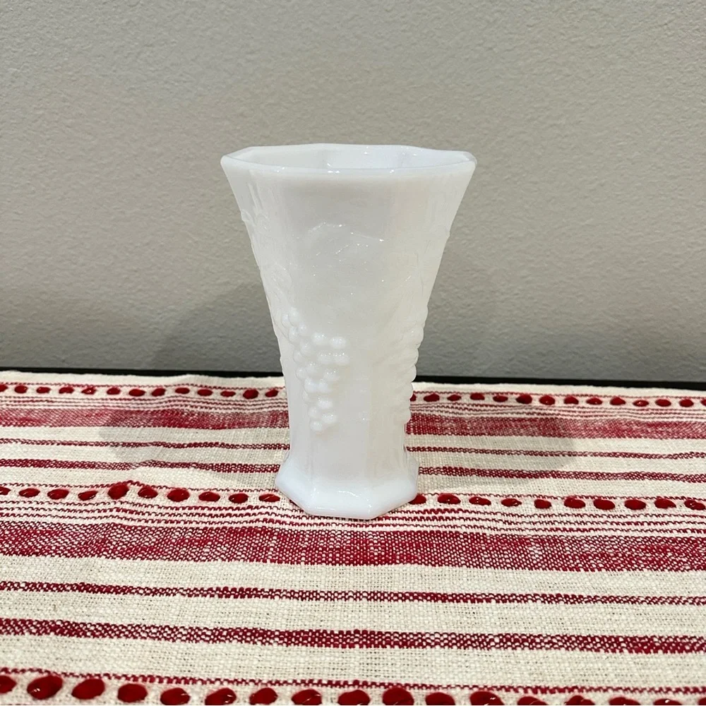 Vintage White Milk Glass Flower Vase Grape Vine Pattern Octagon Shape 7” Tall